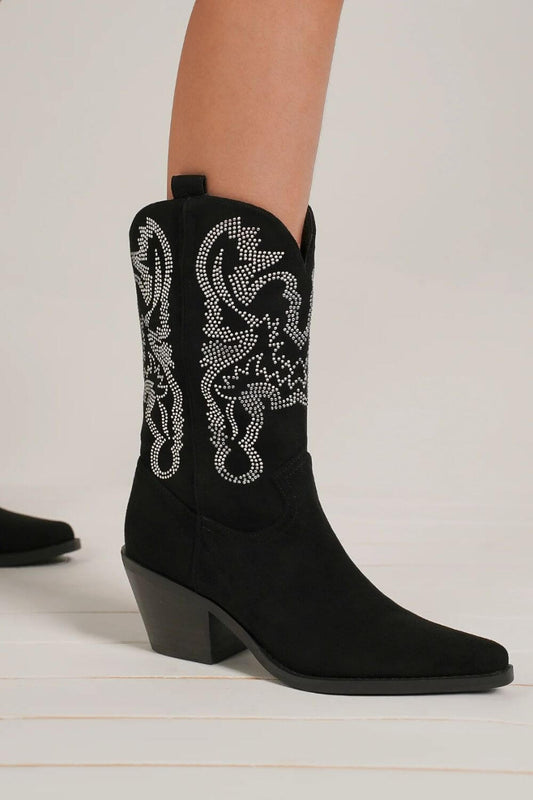 Beast Fashion Rhinestone Detail Point Toe Boots.