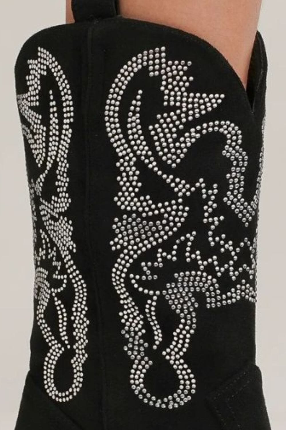 Beast Fashion Rhinestone Detail Point Toe Boots.