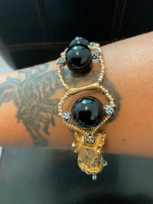 Dragon Majesty Onyx Bracelet