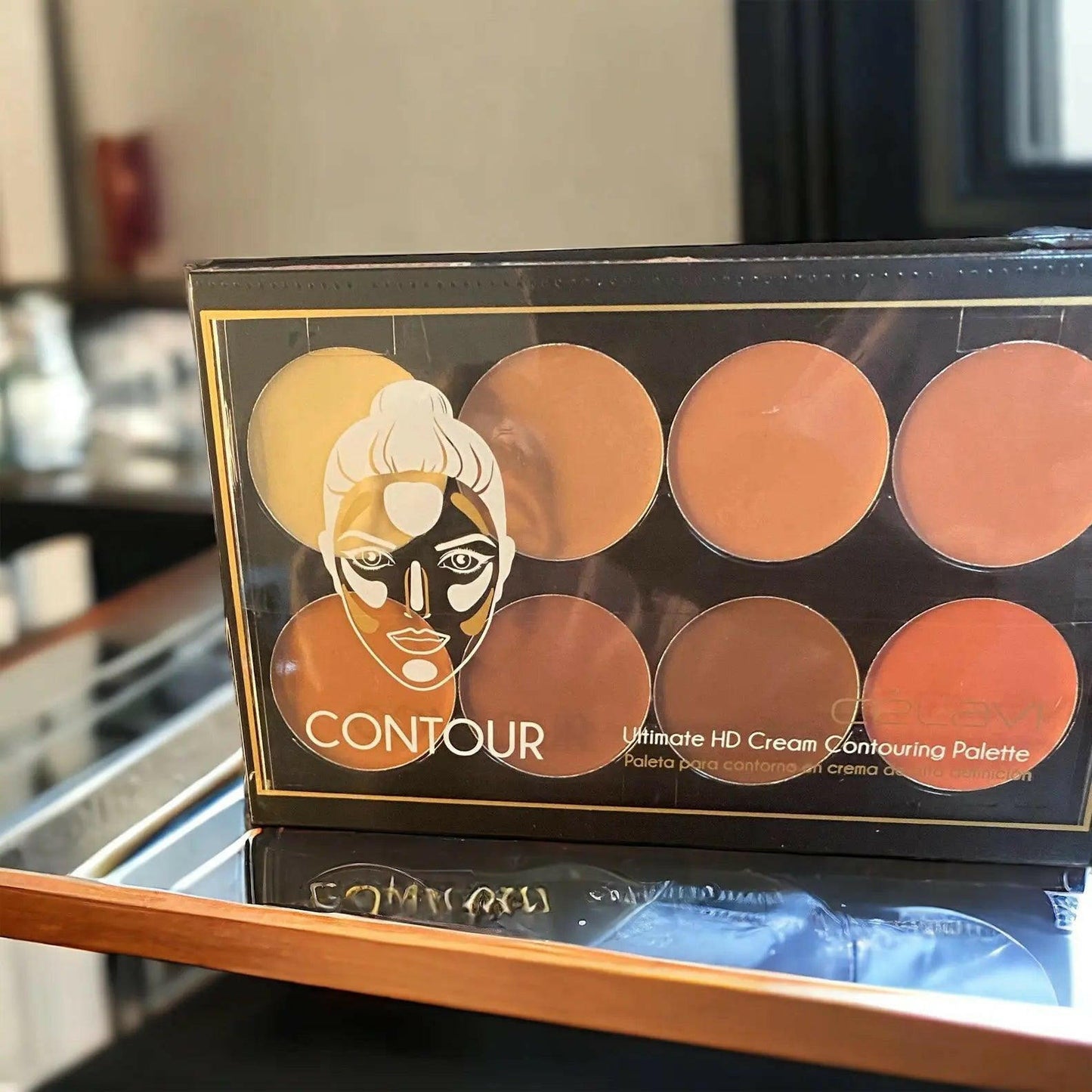 Creamy Contours Pallette - M. Burks Pretty Boutique LLC