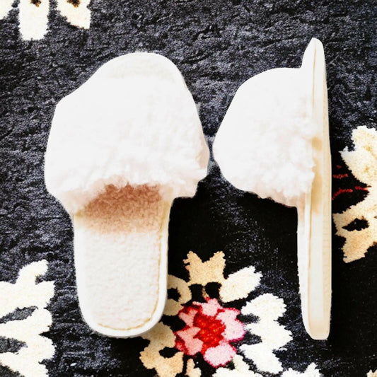 Fluffy House Slippers - M. Burks Pretty Boutique LLC