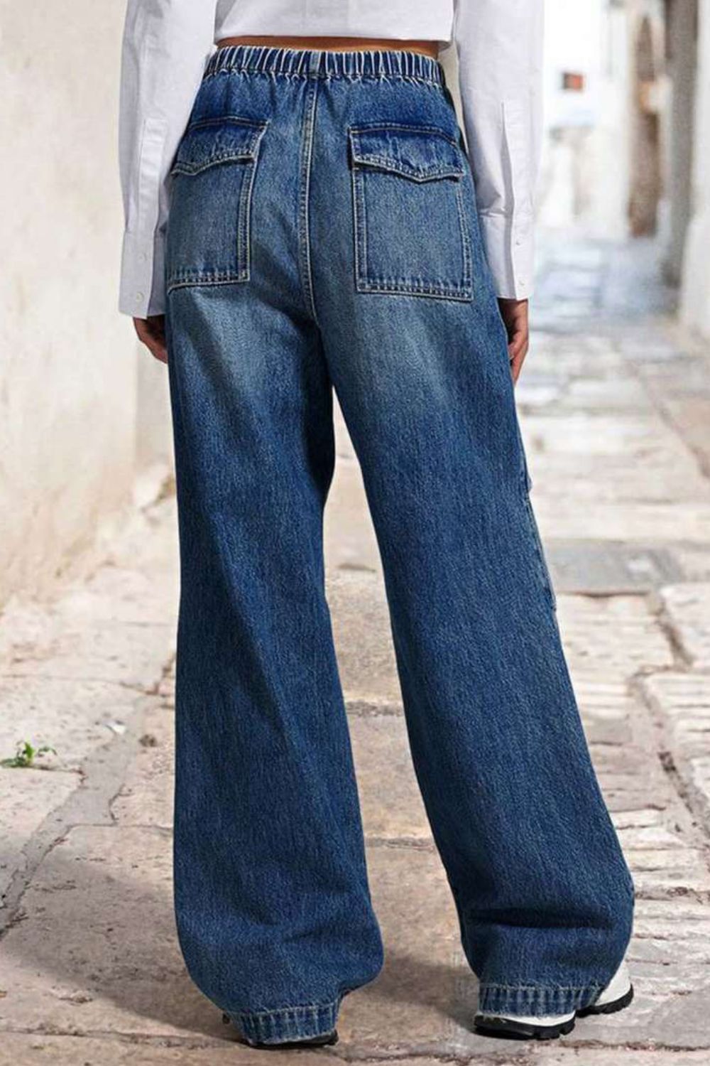 Drawstring Waist Wide Leg Shirred Jeans.